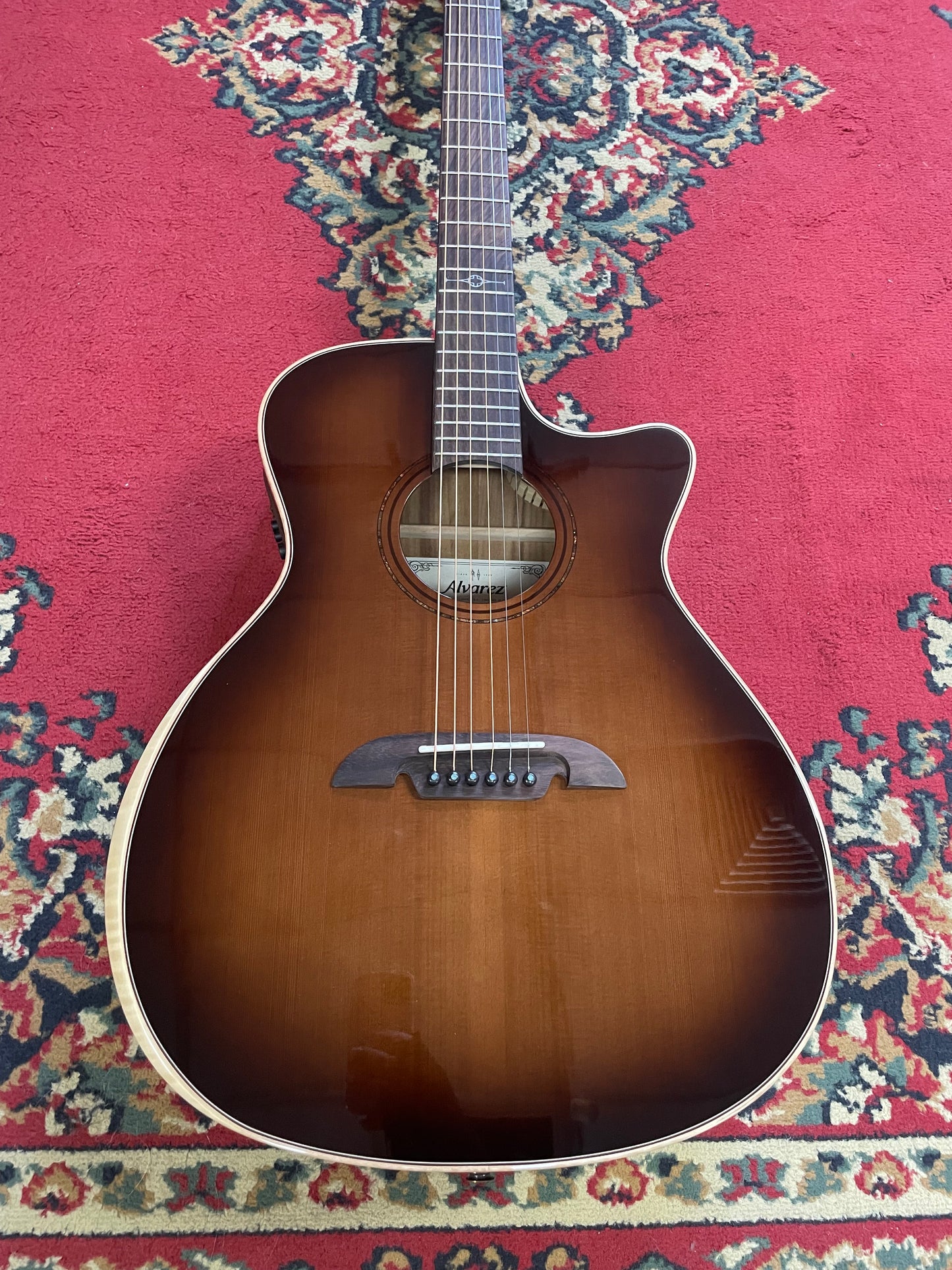 Alvarez AEG99CE Grand Auditorium Armrest Acoustic Electric Guitar - Shadowburst