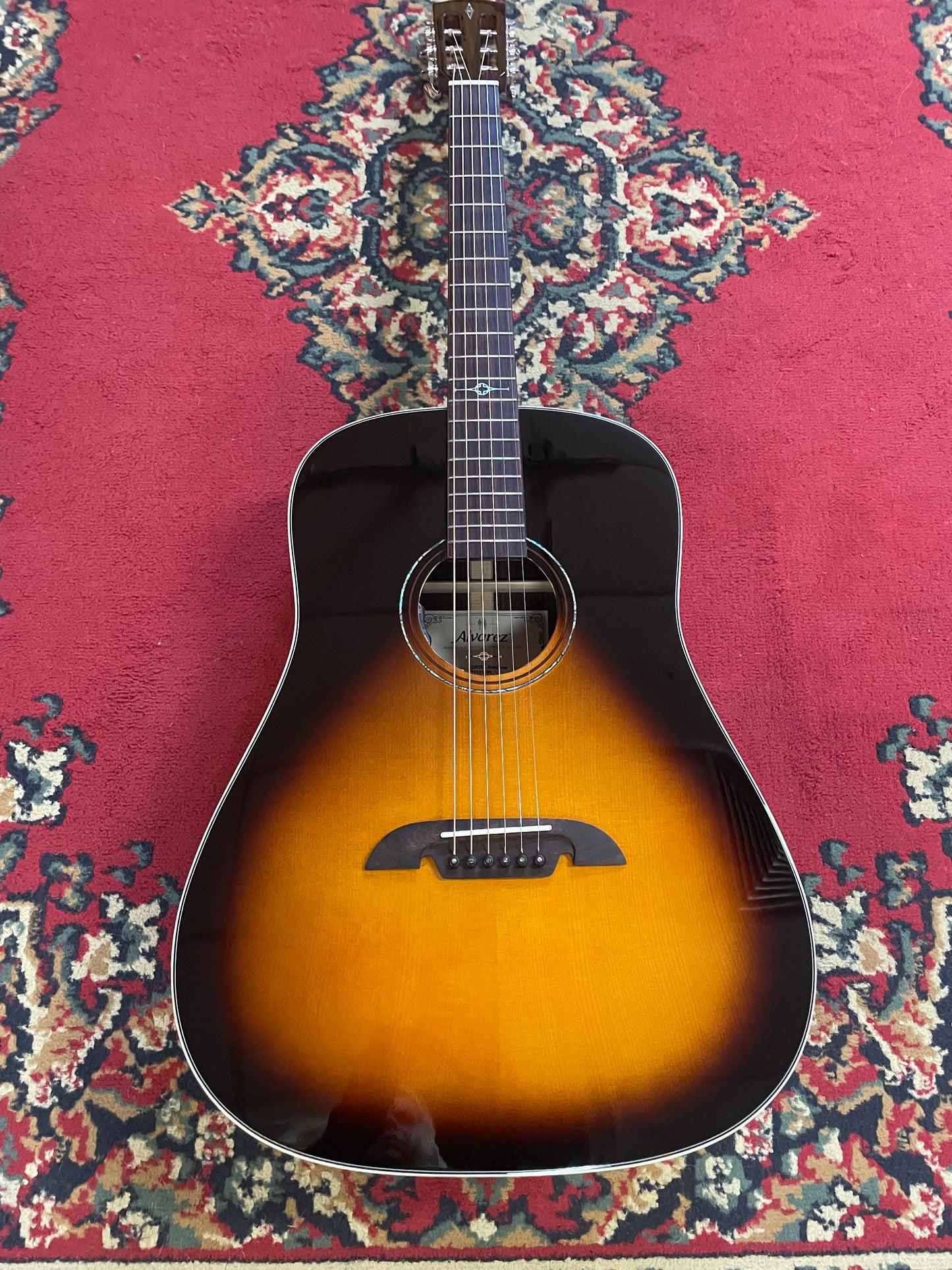 Alvarez Masterworks Dreadnought MDR70ESB Electric Acoustic Guitar - Tobacco Sunburst