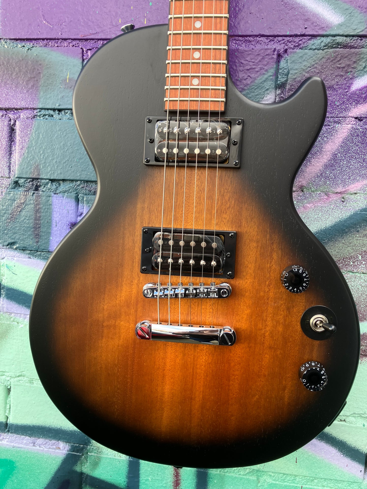 Epiphone Les Paul Special Satin E1 Electric Guitar - Vintage Sunburst