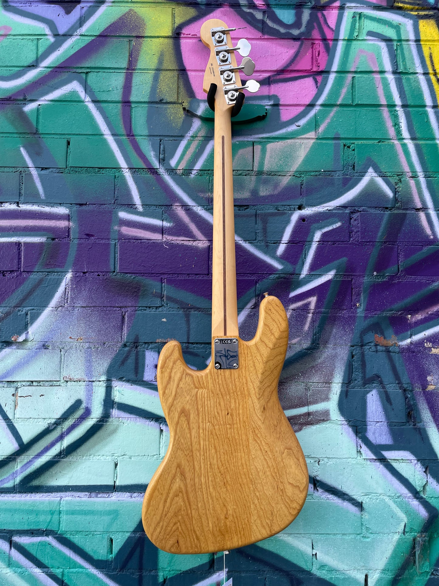 Fender Limited Edition MIJ Raw Ash Jazz Bass - Vintage Natural