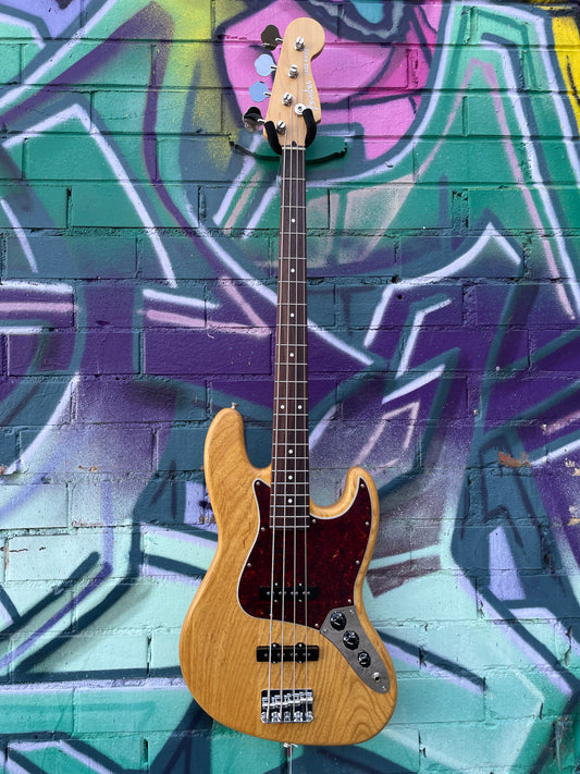 Fender Limited Edition MIJ Raw Ash Jazz Bass - Vintage Natural