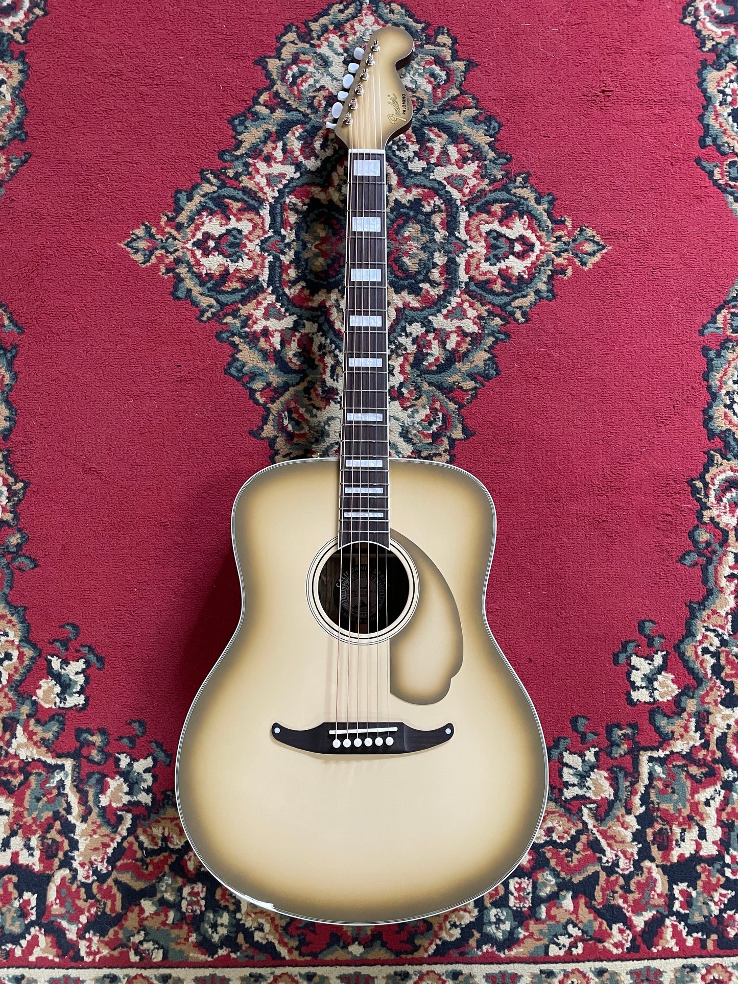 Fender Limited Edition California Vintage Palomino Acoustic/Electric Guitar w/ Case – Antigua