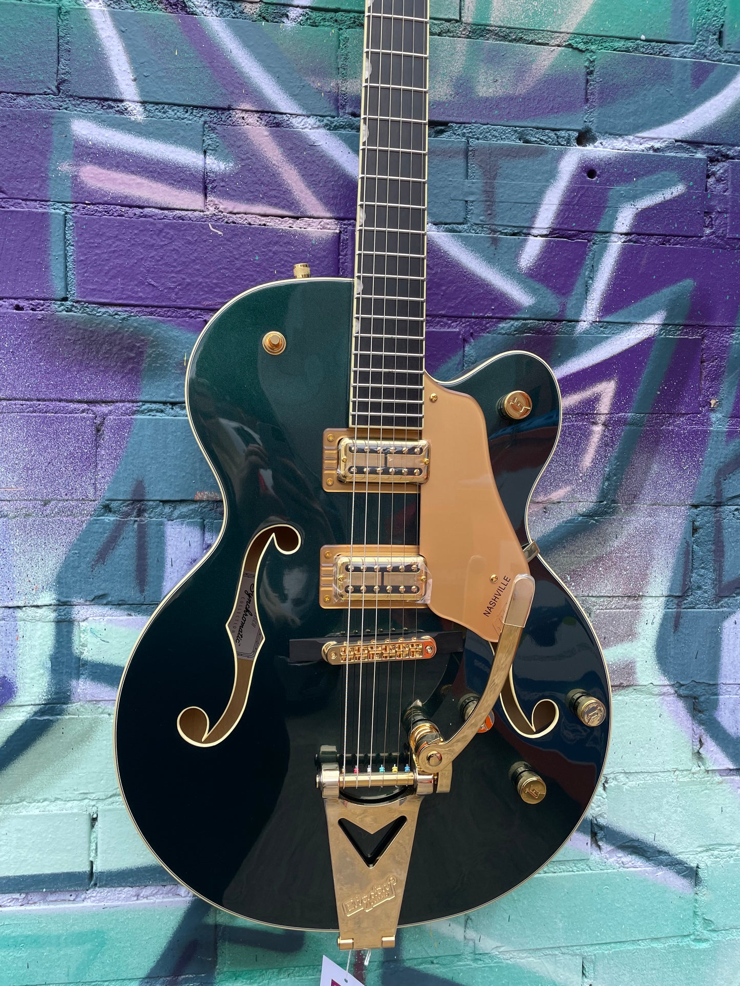 Gretsch Synchromatic Nashville Hollow Body Single-Cut Electric Guitar - Cadillac Green
