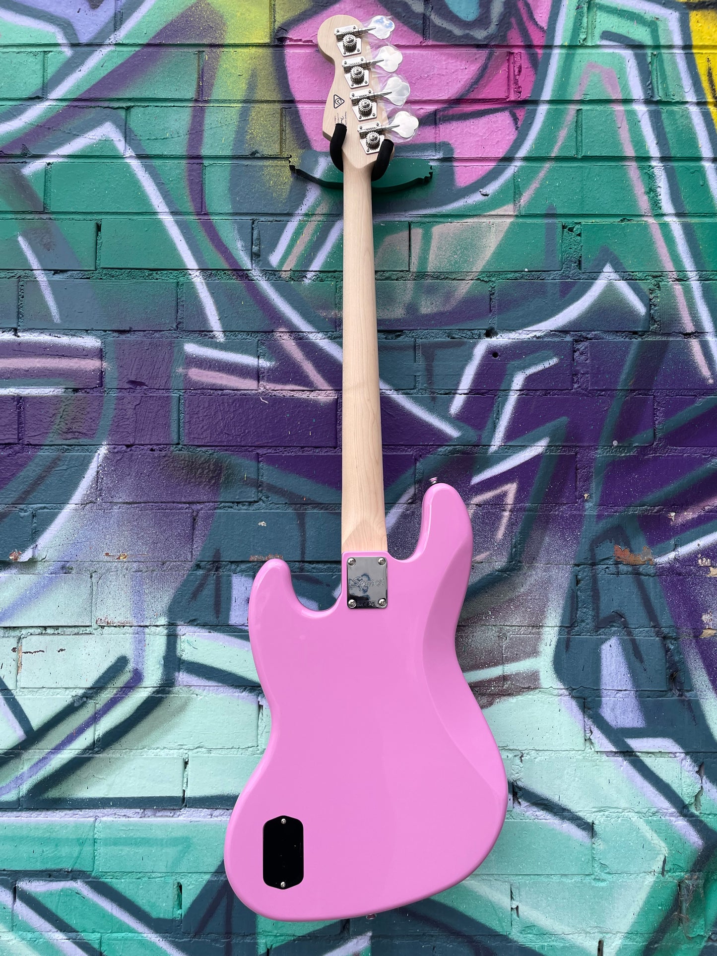 Fender Squier FSR Affinity Series Active Jazz Bass Guitar - Flash Pink