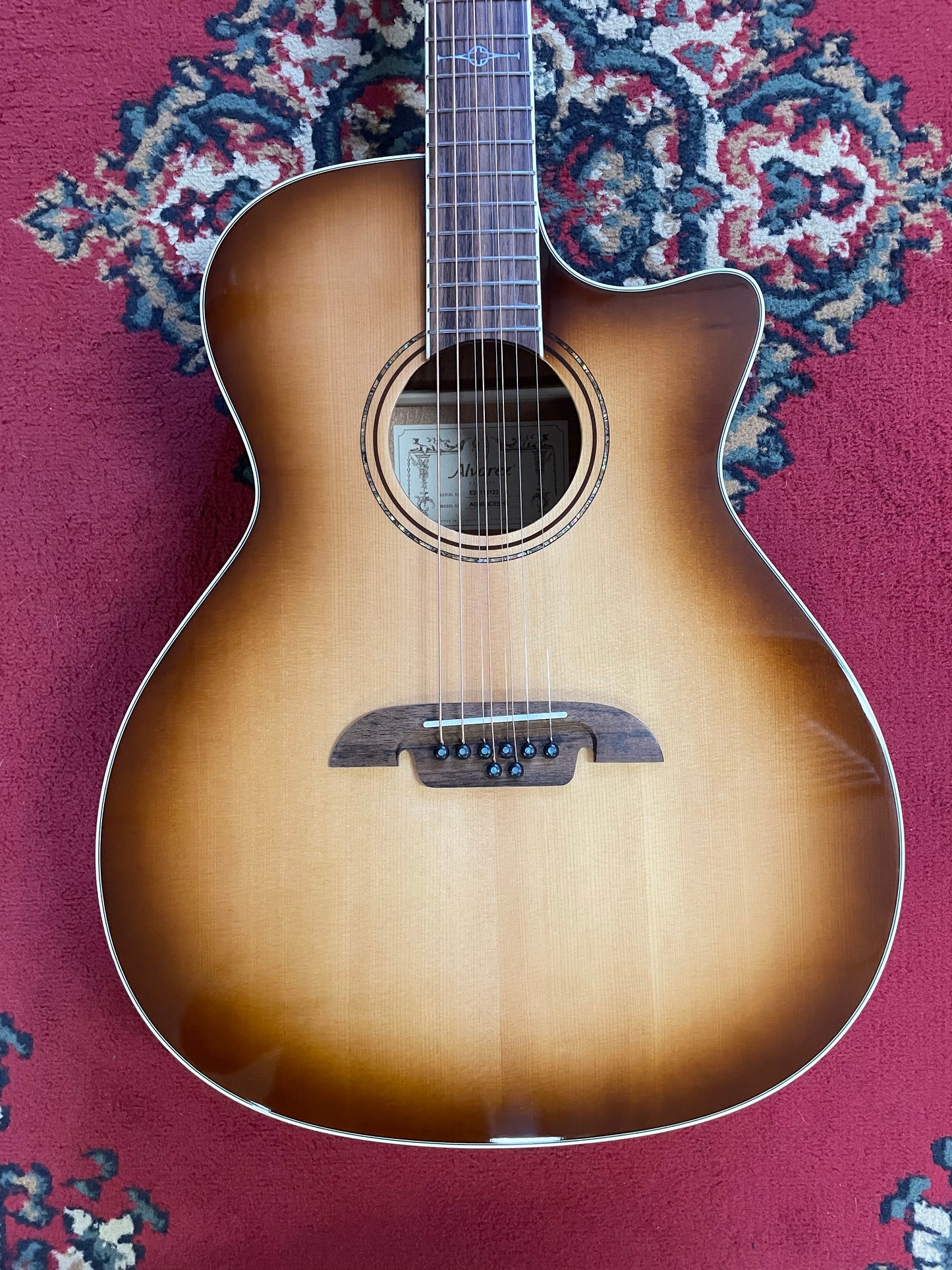 Alvarez AG60-8CESHB- 8-String Electric Acoustic Guitar, Shadowburst