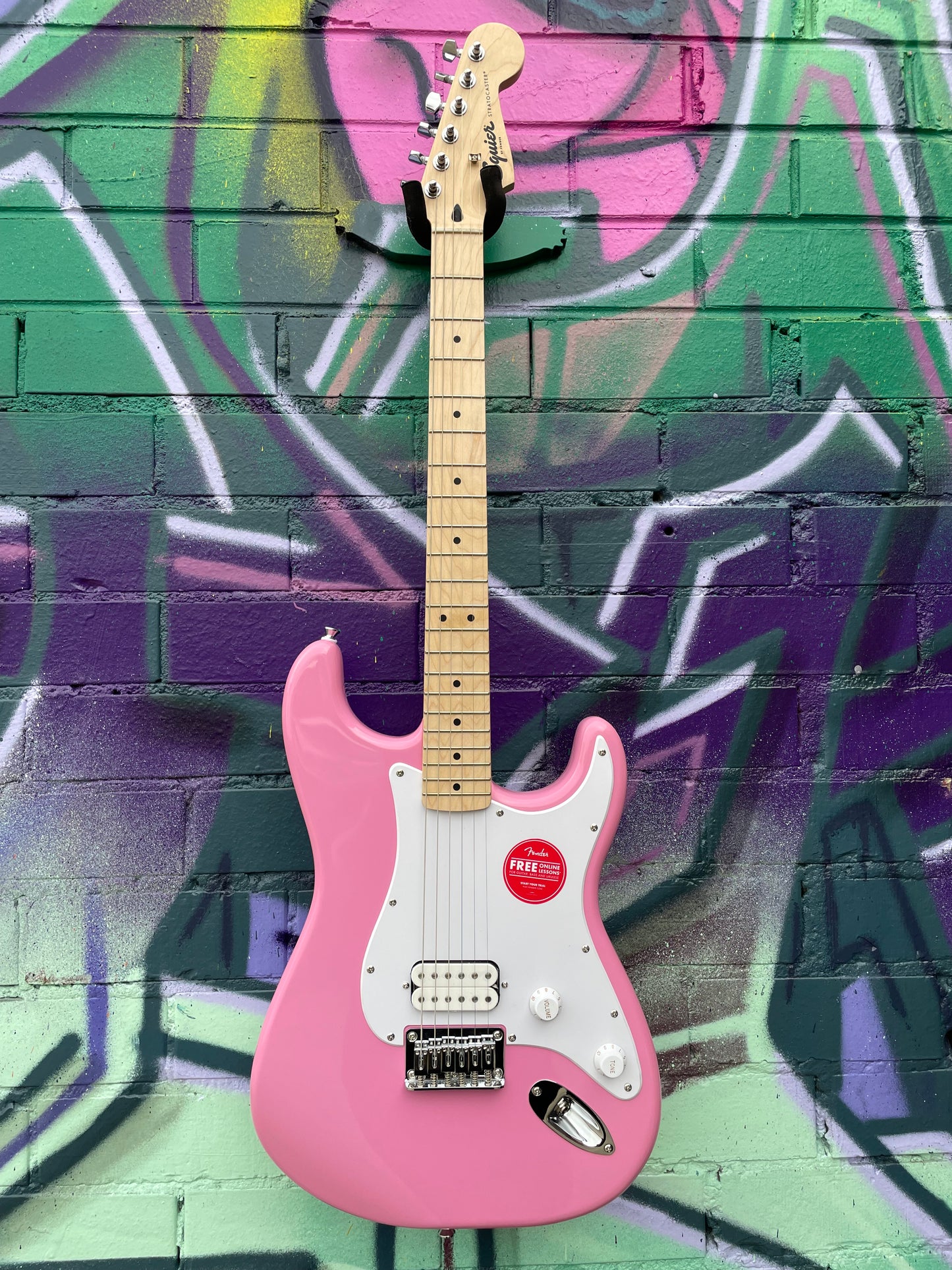 Squier Sonic Stratocaster HT H, Maple Fingerboard- Flash Pink