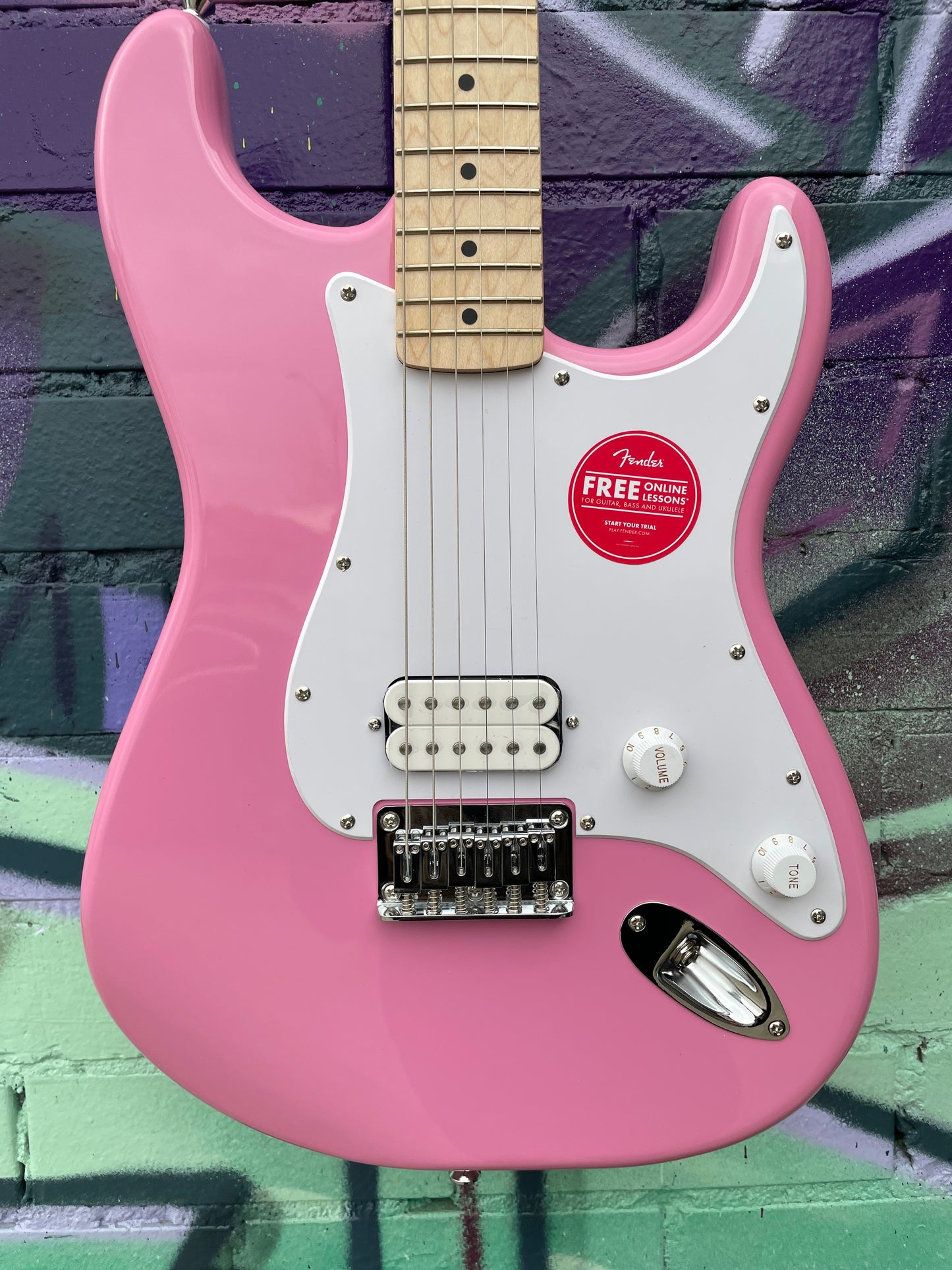 Squier Sonic Stratocaster HT H, Maple Fingerboard- Flash Pink