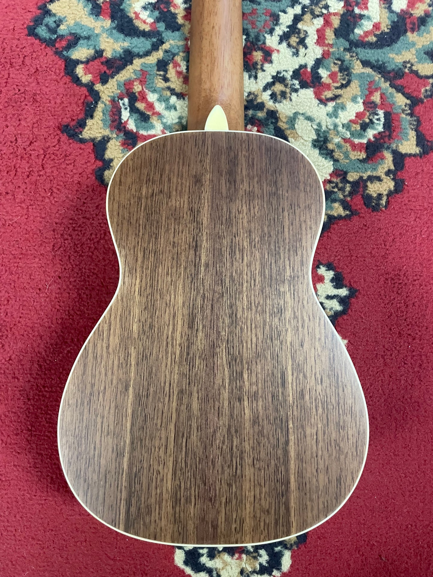 Alvarez Artist AU70S- Soprano Ukulele