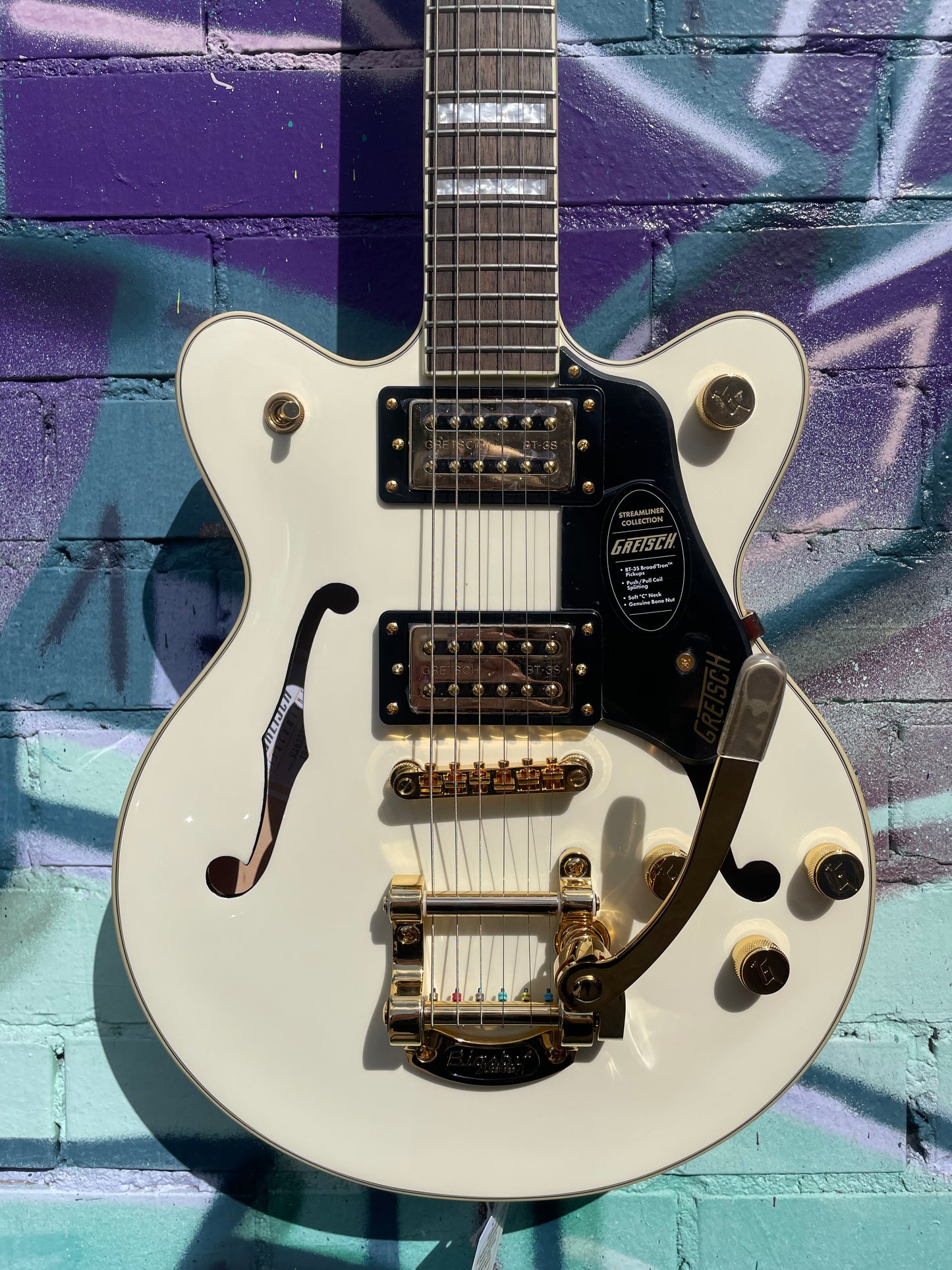 Gretsch G2655TG Streamliner Center Block Jr. Double-Cut with Bigsby LTD Electric Guitar - Vintage White