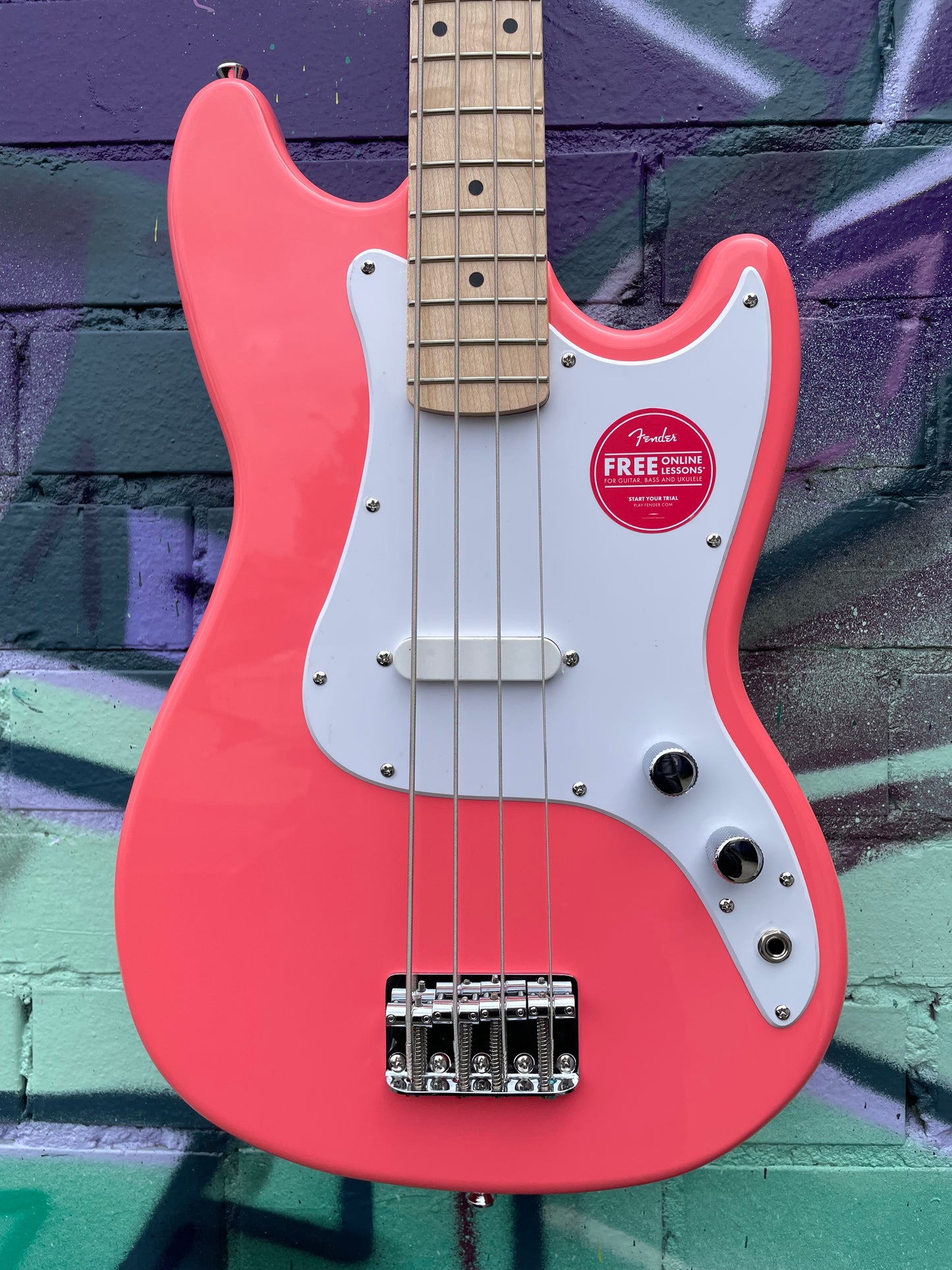 Squier Sonic Bronco Bass Guitar - Tahitian Coral