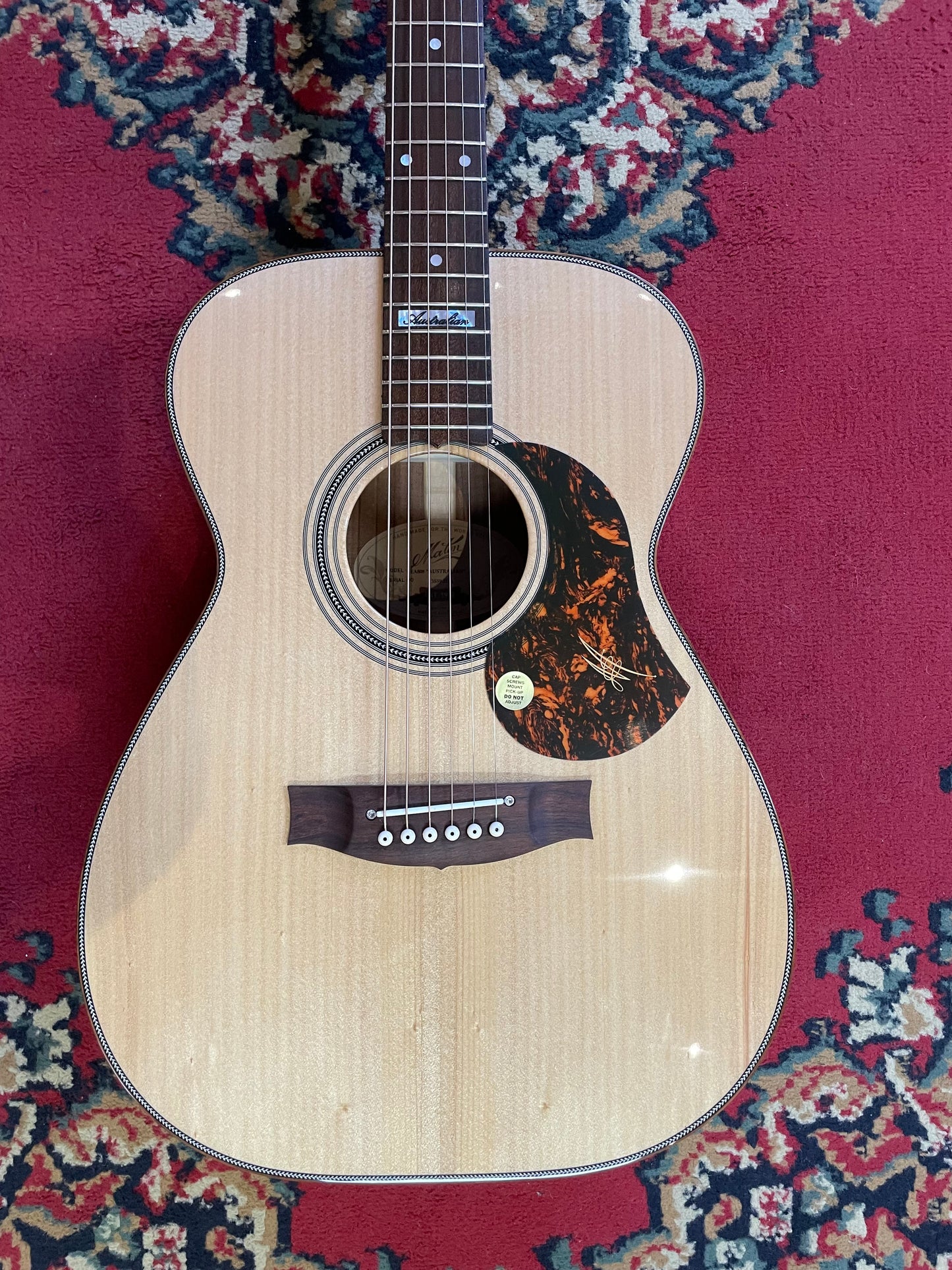 Maton EA808 The Australian Electric Acoustic Guitar