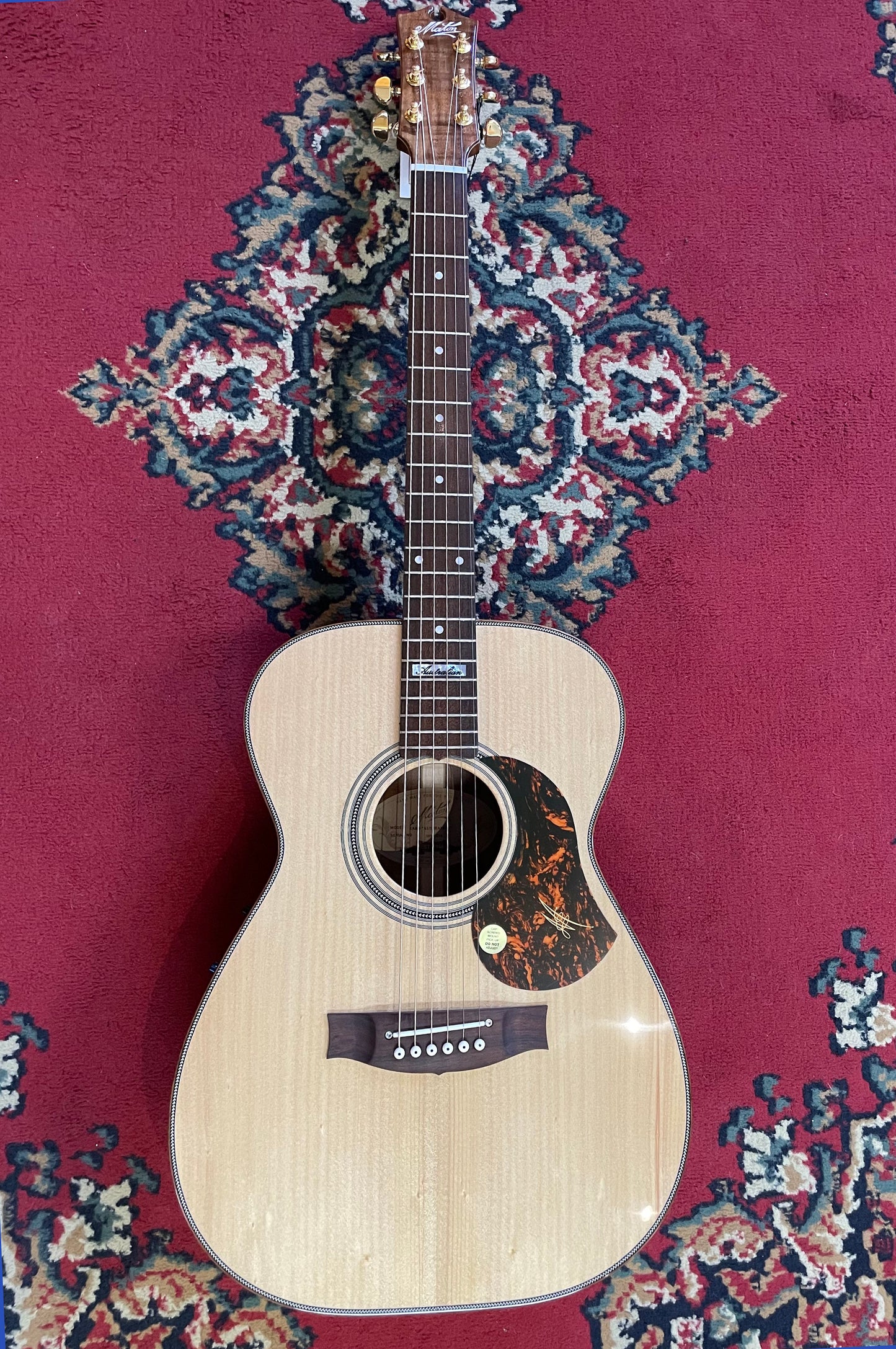 Maton EA808 The Australian Electric Acoustic Guitar