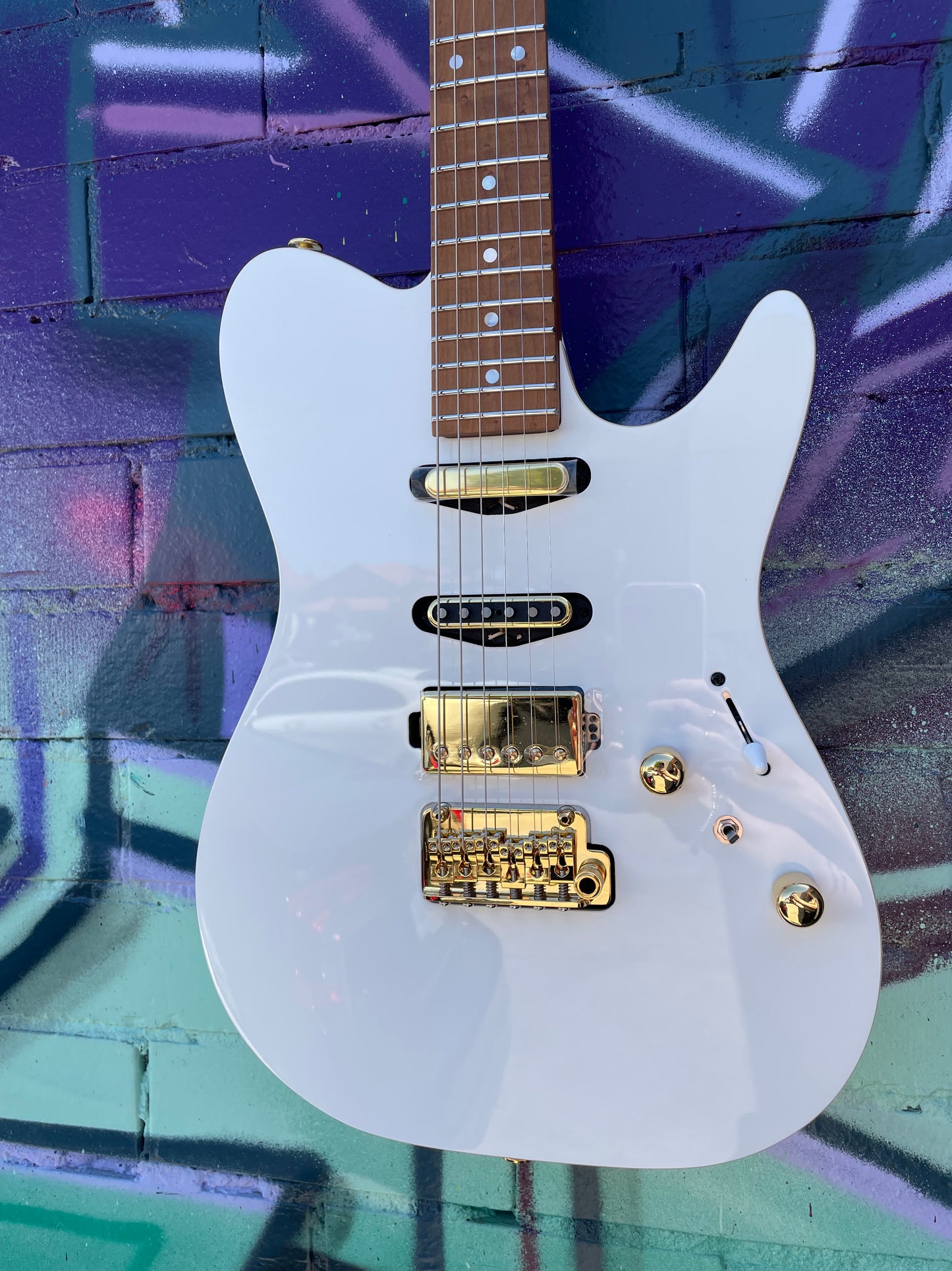 Ibanez LB1 WH Lari Basilio Signature Electric Guitar - White