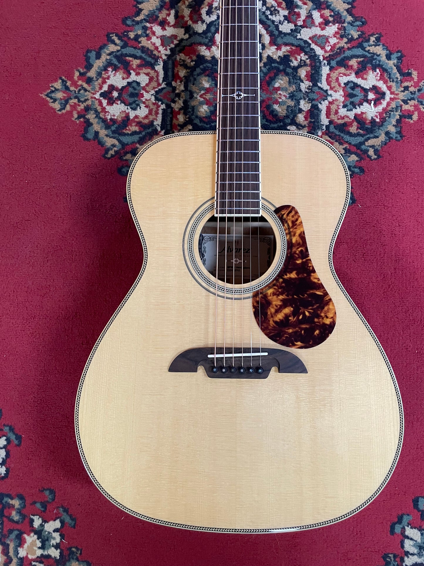 Alvarez Masterworks OM MF60E Herringbone Electric Acoustic Guitar - Natural/Gloss