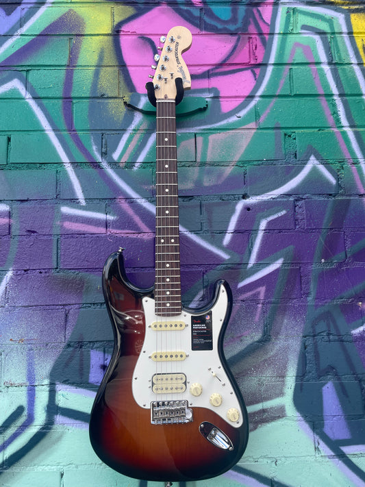 Fender American Performer Stratocaster HSS - 3 Colour Sunburst