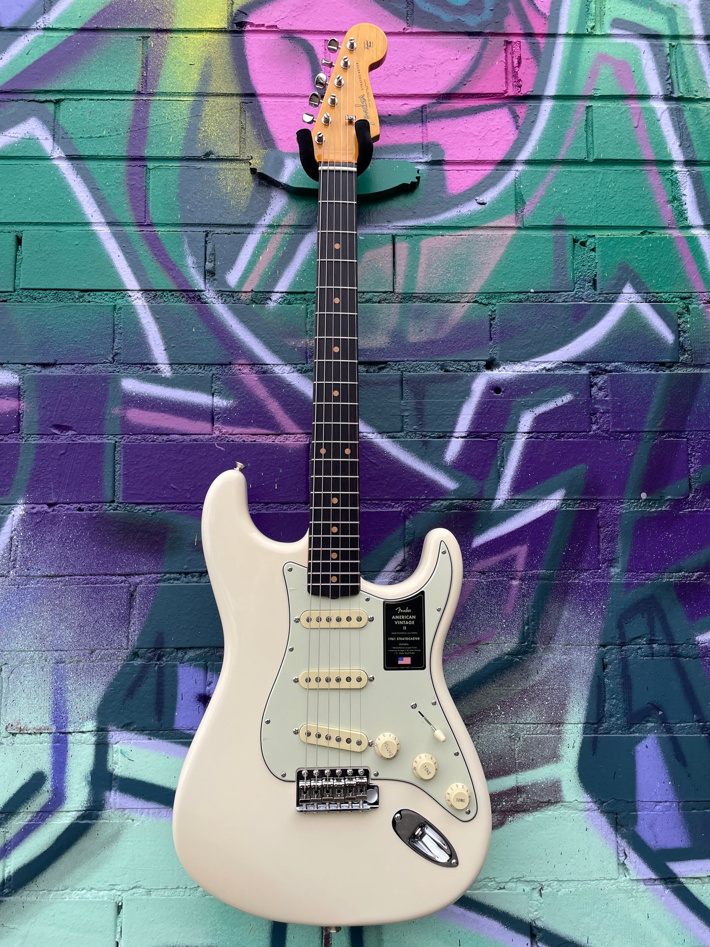 Fender American Vintage II 1961 Stratocaster Electric Guitar - Olympic White