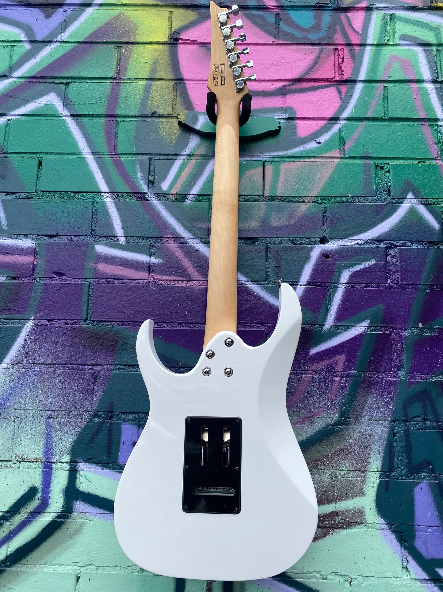 Ibanez RG Gio RG140 WH Electric Guitar - White