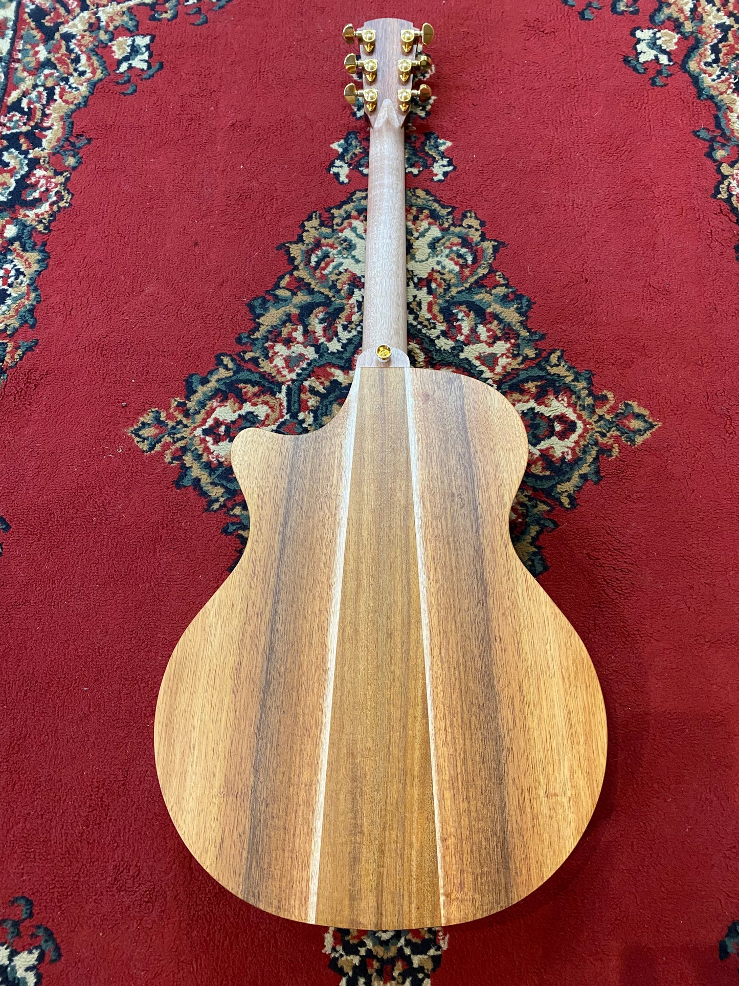 Cole Clark AN2EC-BLBL Electric Acoustic Guitar She Oak FB - Blackwood