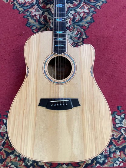Cole Clark FL3EC-BB Acoustic Electric Guitar, Ebony FB - Bunya / Blackwood