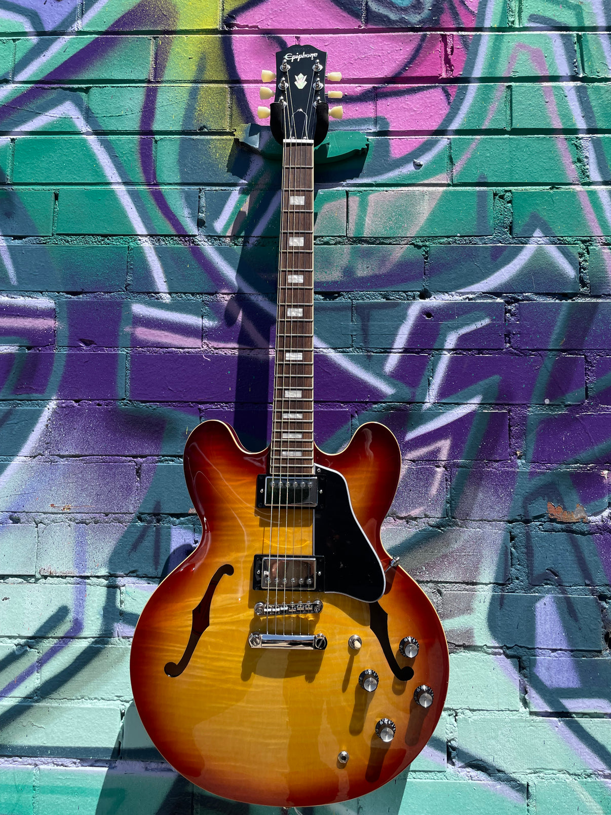 Epiphone ES-335 Electric Guitar - Raspberry Tea Burst – Guitar Paradise