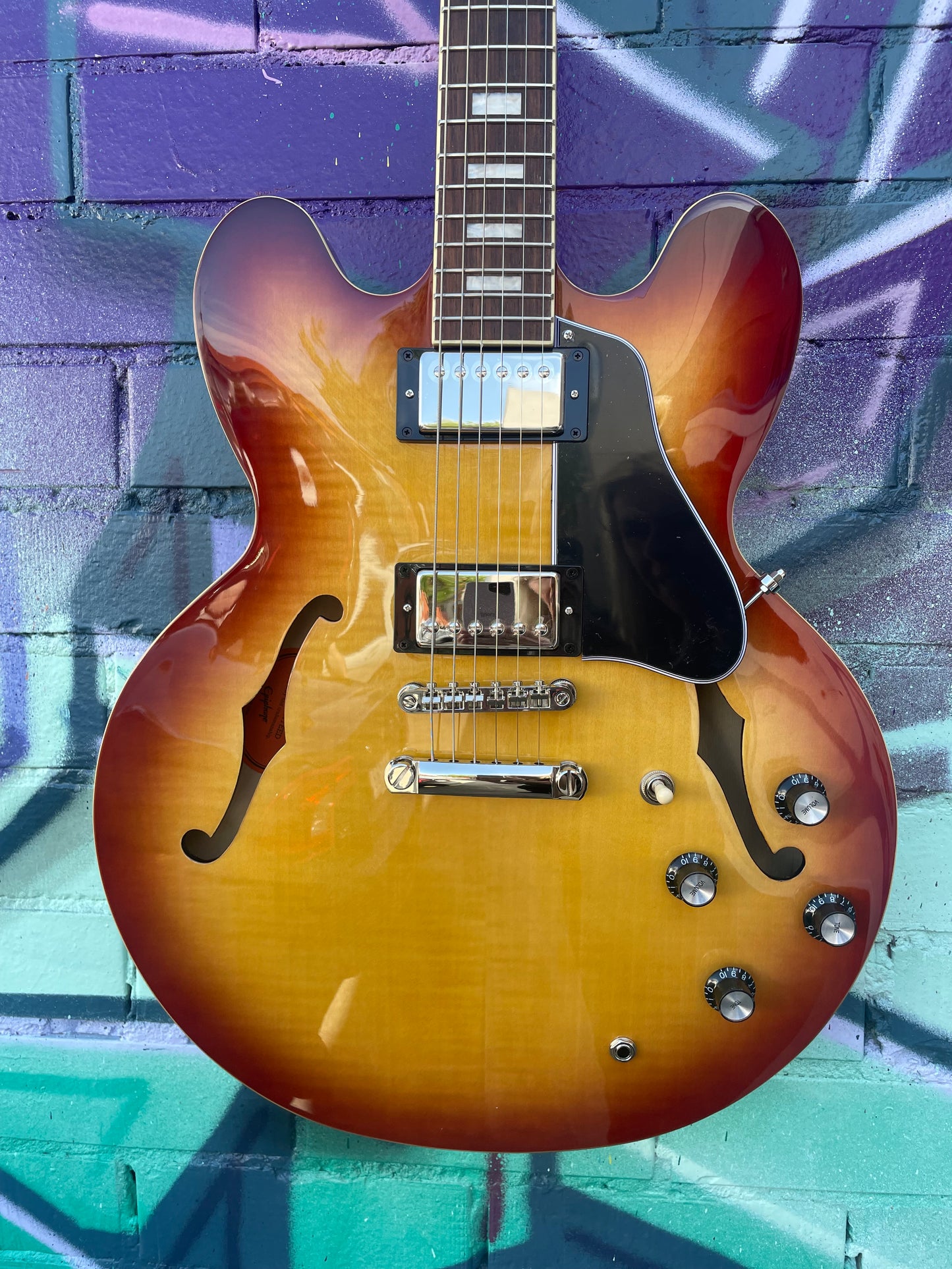 Epiphone ES-335 Electric Guitar - Raspberry Tea Burst