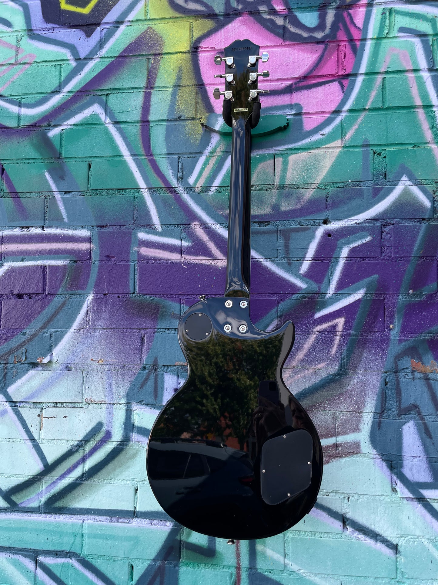 Epiphone Les Paul Tribute Plus Left Handed Electric Guitar - Ebony Burst