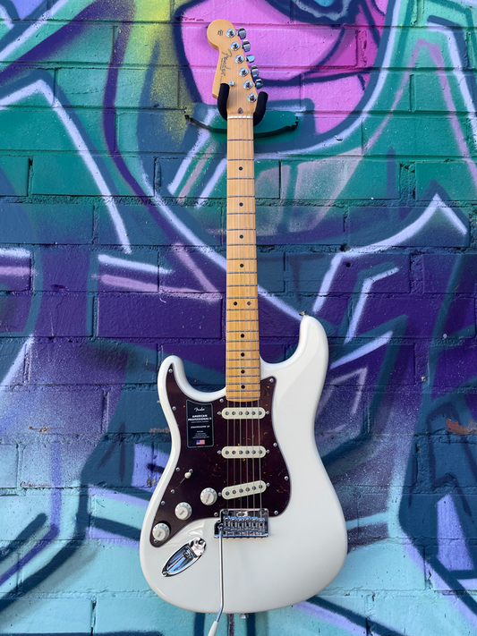 Fender American Professional II Left-Handed Stratocaster Electric Guitar - Olympic White