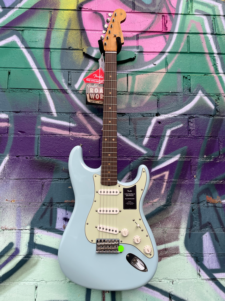Fender Vintera II Road Worn 60s Stratocaster Electric Guitar - Sonic Blue