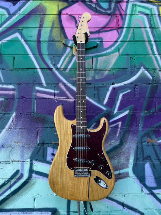 Fender Limited Edition MIJ Raw Ash Stratocaster Electric Guitar - Vintage Natural