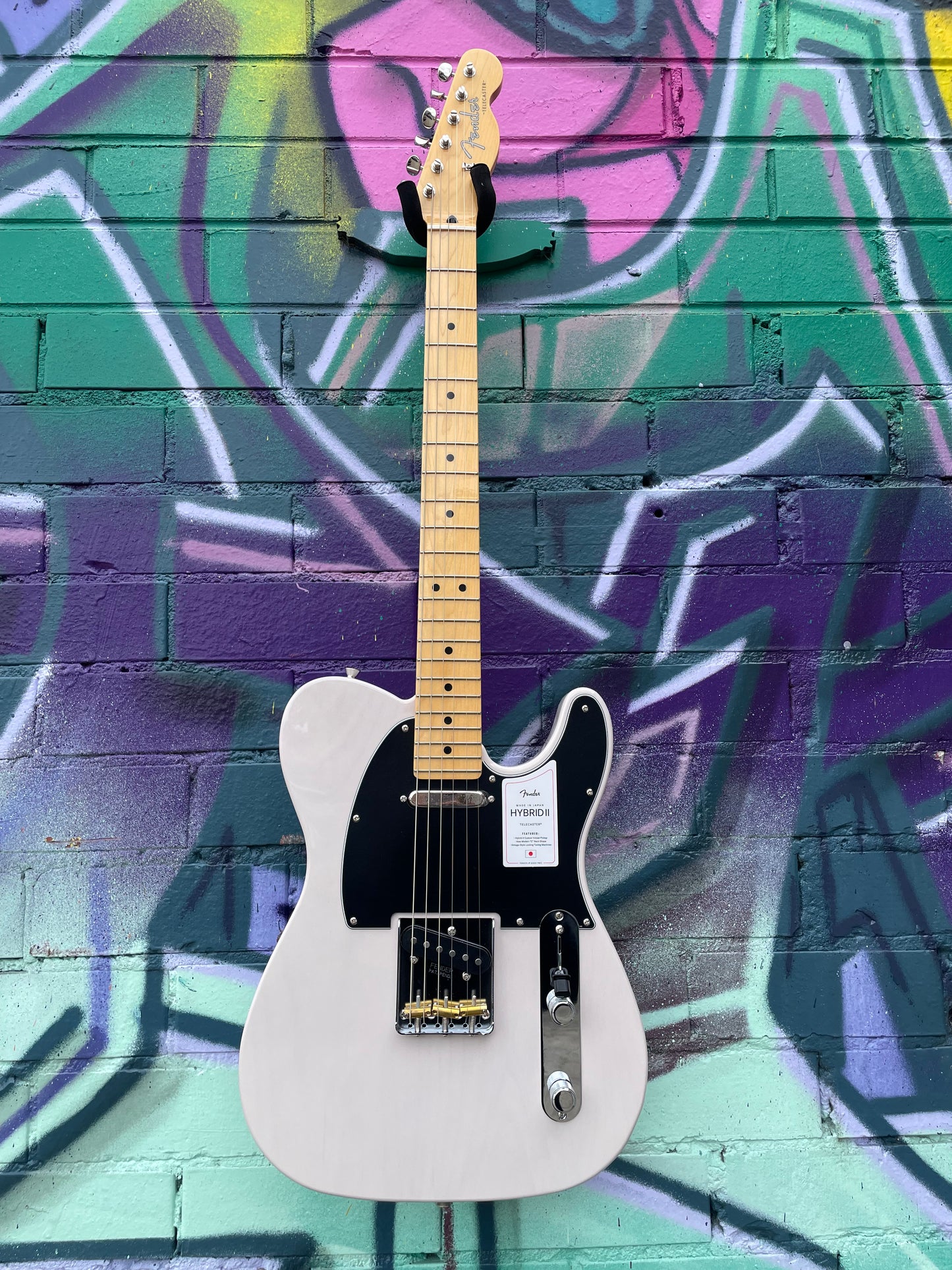 Fender Japanese Hybrid II Telecaster Electric Guitar, Maple FB - US Blonde