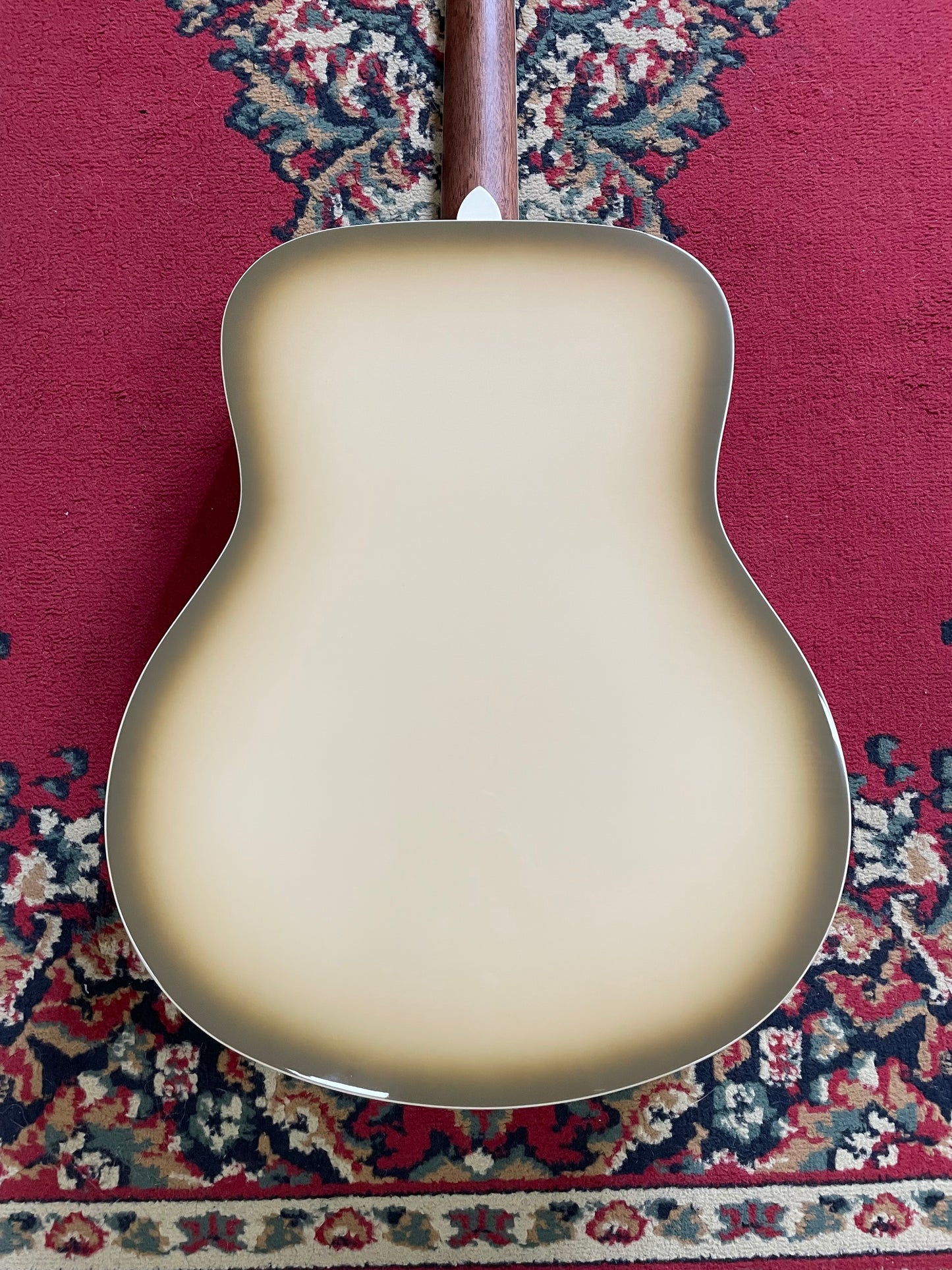 Fender Limited Edition California Vintage Palomino Acoustic/Electric Guitar w/ Case – Antigua