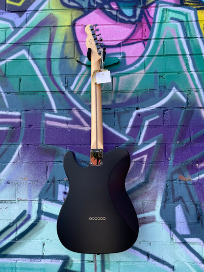 Fender Made in Japan Limited Hybrid II Telecaster Electric Guitar - Noir