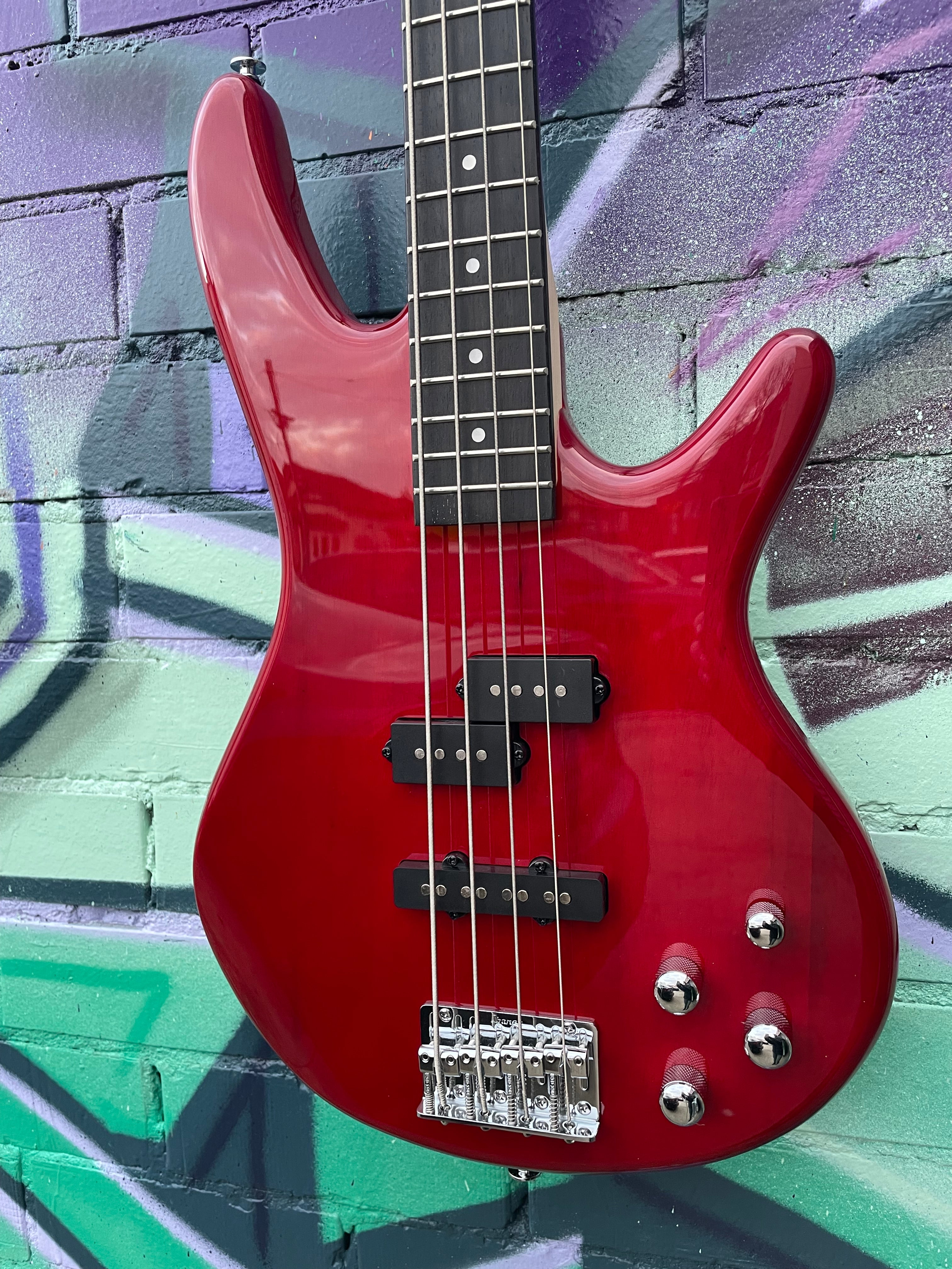 Ibanez gio deals bass red