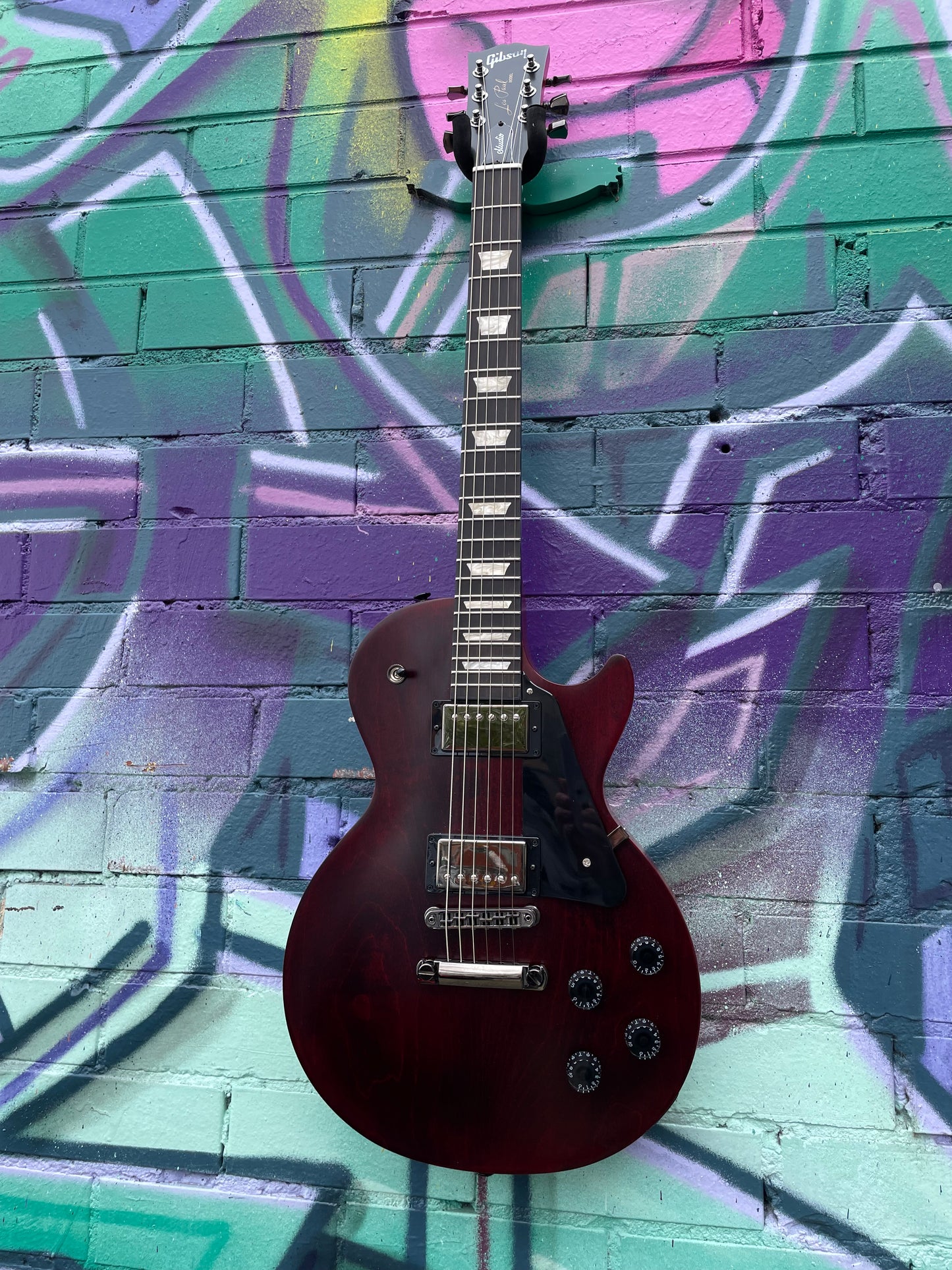 Gibson Les Paul Modern Studio Electric Guitar - Wine Red Satin