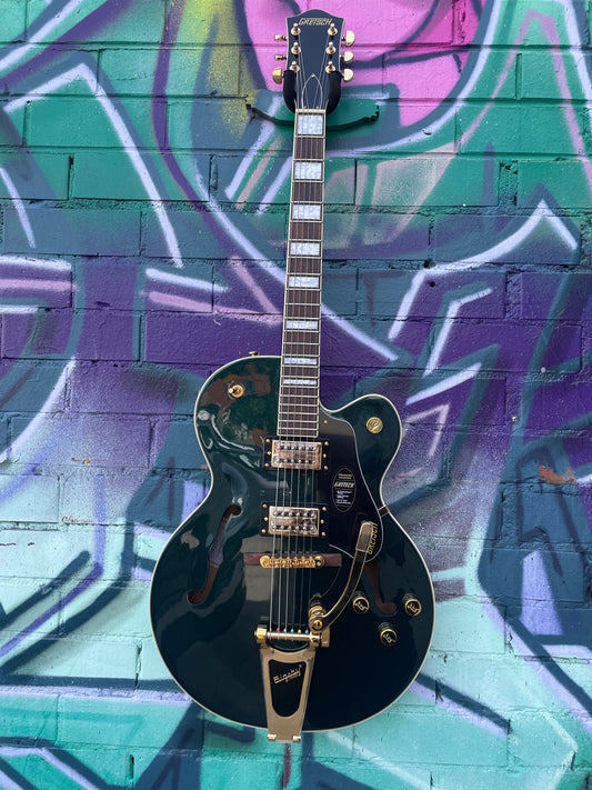 Gretsch G2420TG Streamliner Hollow Body Electric Guitar Bigsby Limited Edition - Cadillac Green