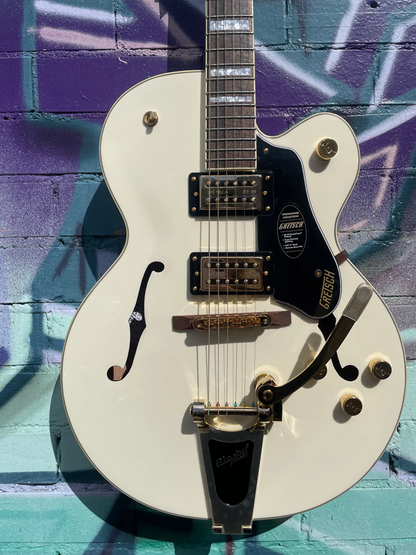 Gretsch G2420TG Streamliner Hollow Body Electric Guitar Bigsby Limited Edition - Vintage White