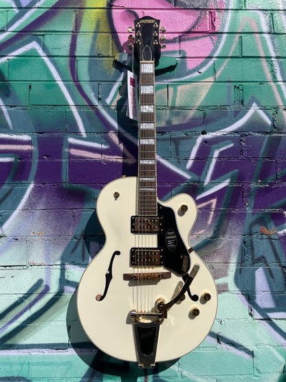Gretsch G2420TG Streamliner Hollow Body Electric Guitar Bigsby Limited Edition - Vintage White