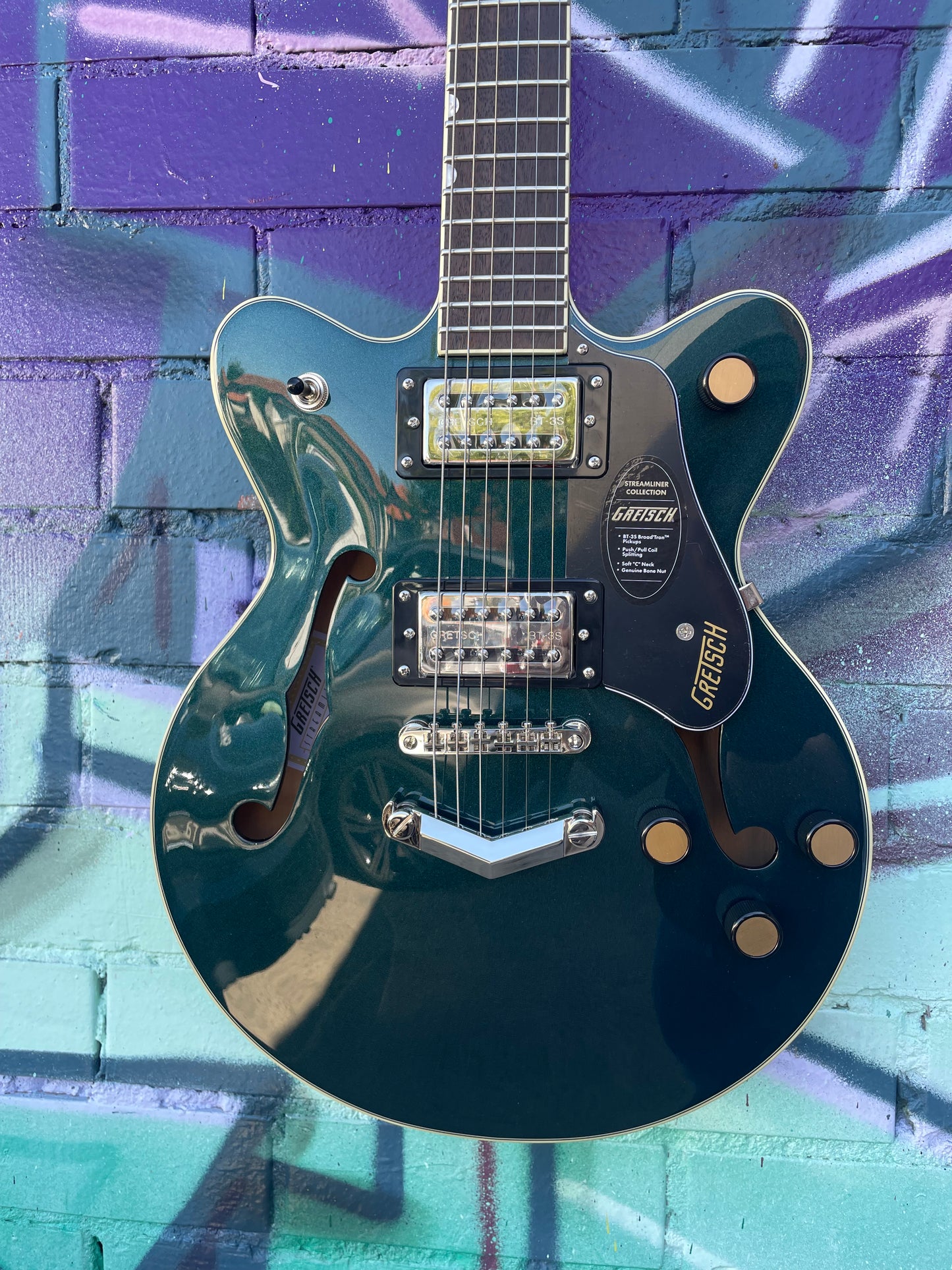 Gretsch G2655 Streamliner Center Block Jr. Double-Cut with V-Stoptail Electric Guitar - Midnight Sapphire