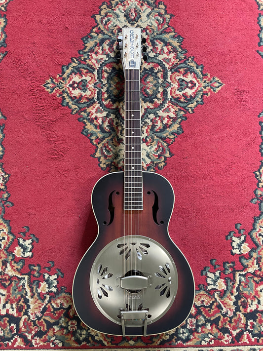 Gretsch G9241 Alligator Biscuit Round-Neck Acoustic Electric Resonator Guitar - 2-Colour Sunburst