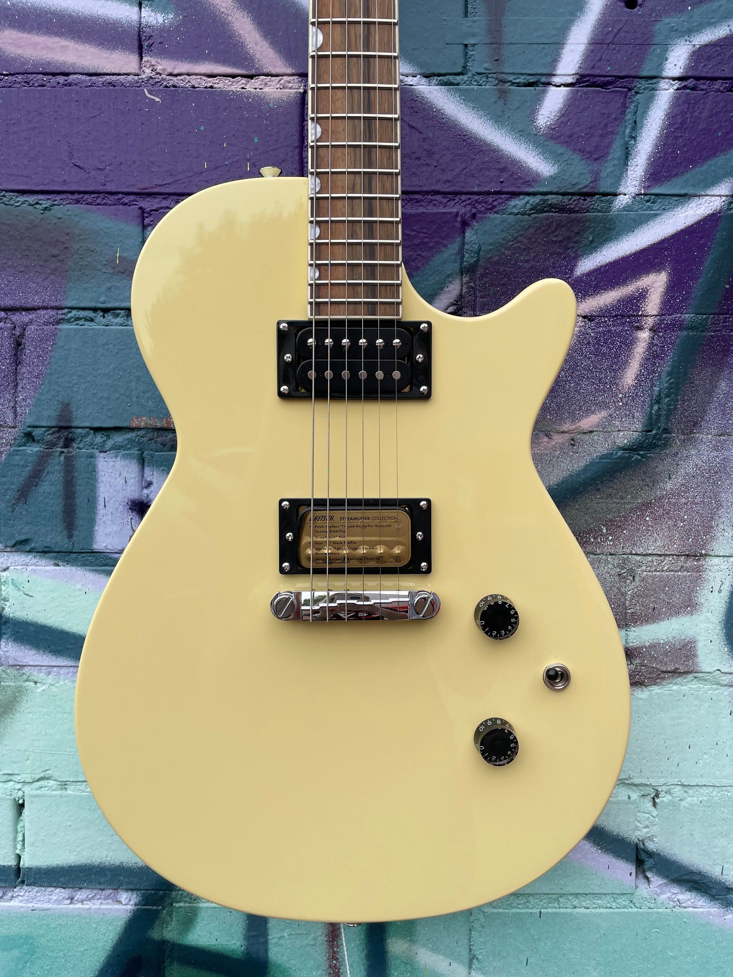 Gretsch Streamliner Jet Club Electric Guitar - Aged White