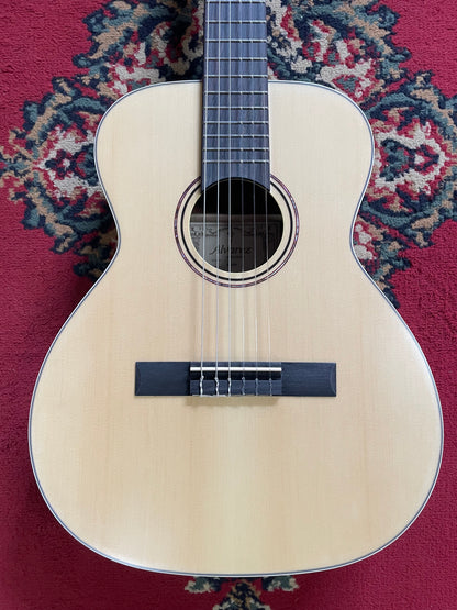 Alvarez RS26N Classical Guitar With Gigbag