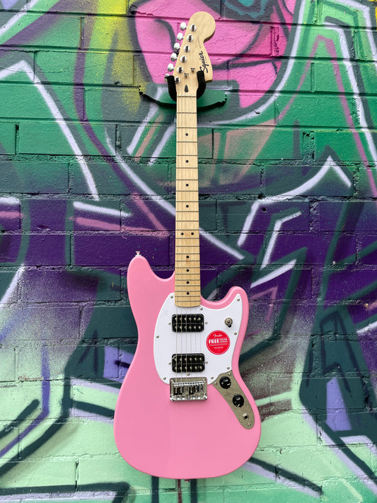 Squier Sonic Mustang HH, Maple Fingerboard- Flash Pink
