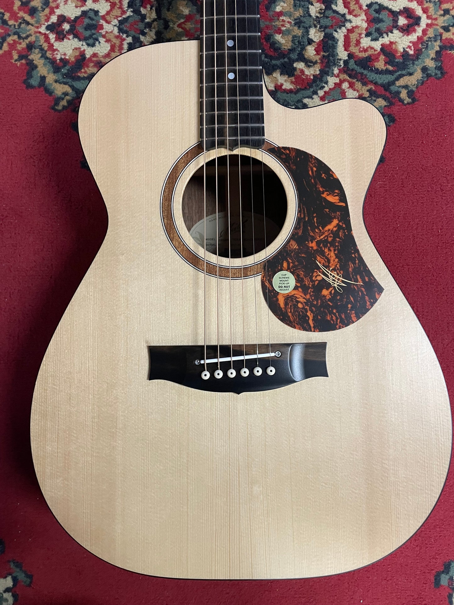 Maton SRS808C Acoustic Electric Guitar with Cutaway