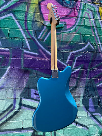 Fender Made In Japan Limited Edition Adjusto-Matic Jazzmaster Electric Guitar - Lake Placid Blue