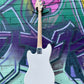 Squier Sonic Bronco Bass, Maple Fingerboard, White Pickguard, Arctic White