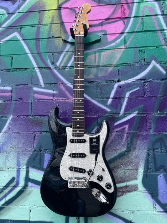 Fender 70th Anniversary Player Stratocaster Electric Guitar, Rosewood FB - Nebula Noir (Sparkle)