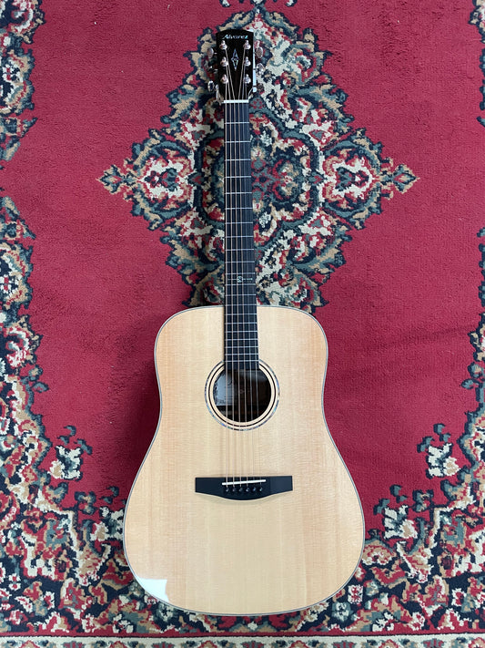 Alvarez LD70e Laureate 70 Dreadnought Electric Acoustic Guitar - Natural