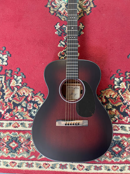 Martin 000-JRE Jeff Tweedy Signature Edition Junior Acoustic Guitar