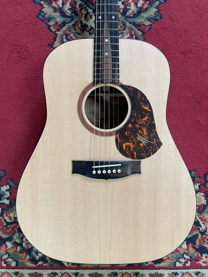 Maton S70 Acoustic Guitar