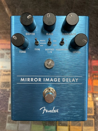 Fender Mirror Image Delay